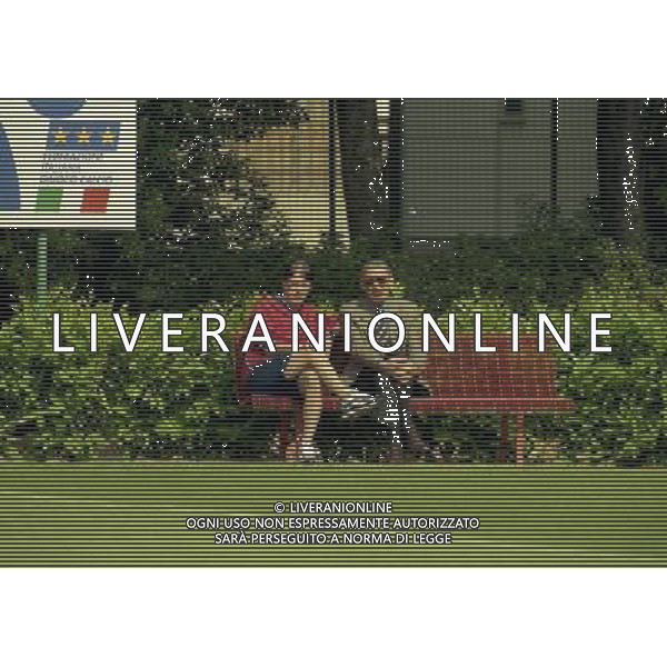 COVERCIANO 23-05-1998 RADUNO NAZIONALE ITALIANA DI CALCIO NELLA FOTO CESARE MALDINI CON GIGI RIVA AG ALDO LIVERANI SAS