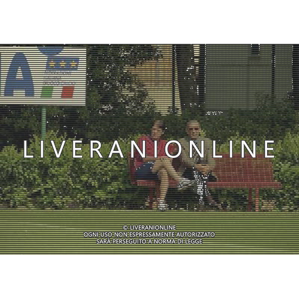 COVERCIANO 23-05-1998 RADUNO NAZIONALE ITALIANA DI CALCIO NELLA FOTO CESARE MALDINI CON GIGI RIVA AG ALDO LIVERANI SAS