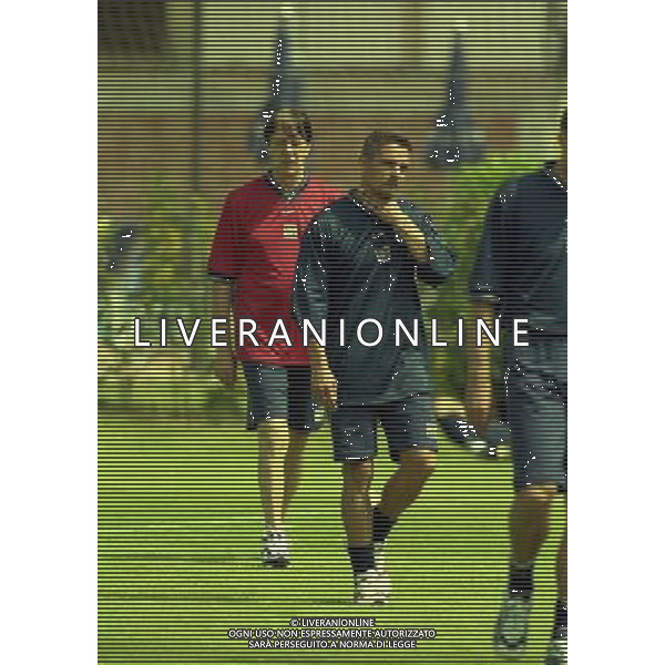 COVERCIANO 23-05-1998 RADUNO NAZIONALE ITALIANA DI CALCIO NELLA FOTO CESARE MALDINI CON ROBERTO BAGGIO AG ALDO LIVERANI SAS