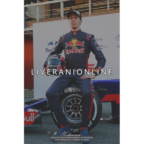 Daniil Kvyat (RUS) Scuderia Toro Rosso STR12. 26.02.2017. Formula One Testing, Preparations, Barcelona, Spain. Sunday. AG ALDO LIVERANI SAS 