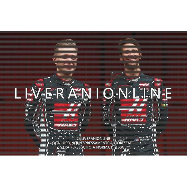 (L to R): Kevin Magnussen (DEN) Haas F1 Team with team mate Romain Grosjean (FRA) Haas F1 Team. 27.02.2017. Formula One Testing, Day One, Barcelona, Spain. Monday. AG ALDO LIVERANI SAS 