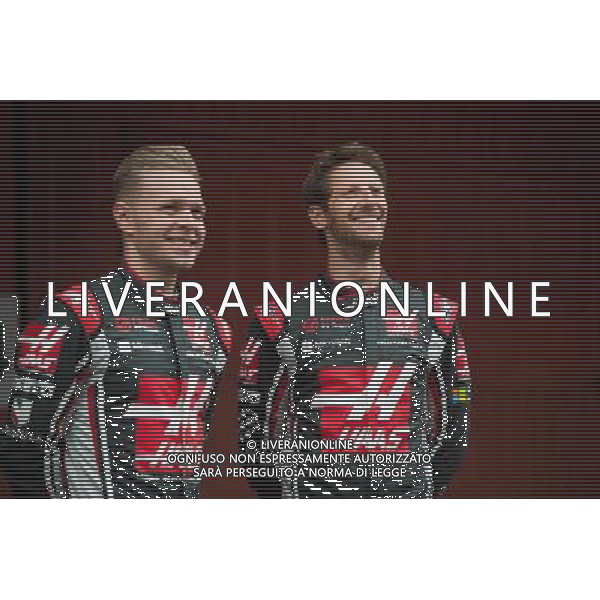 (L to R): Kevin Magnussen (DEN) Haas F1 Team with Romain Grosjean (FRA) Haas F1 Team. 27.02.2017. Formula One Testing, Day One, Barcelona, Spain. Monday. AG ALDO LIVERANI SAS 