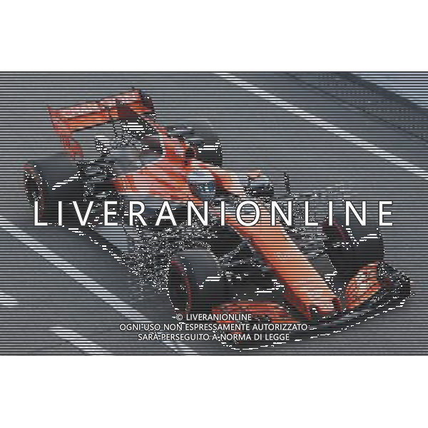 Fernando Alonso (ESP) McLaren MCL32 running sensor equipment. 27.02.2017. Formula One Testing, Day One, Barcelona, Spain. Monday. AG ALDO LIVERANI SAS 