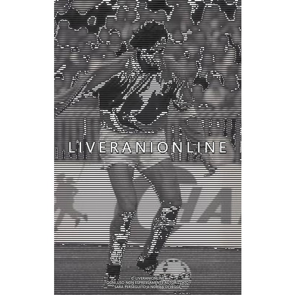 NAPOLI STADIO SAN PAOLO 14-11-1987 ITALIA SVEZIA- QUALIFICAZIONE EUROPEI NELLA FOTO ALESSANDRO ALTOBELLI AG ALDO LIVERANI SAS