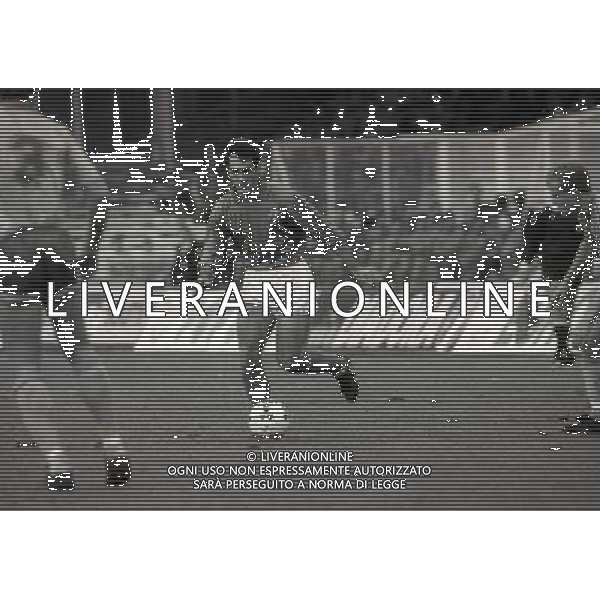 NAPOLI STADIO SAN PAOLO 14-11-1987 ITALIA SVEZIA- QUALIFICAZIONE EUROPEI NELLA FOTO LUIGI DE AGOSTINI AG ALDO LIVERANI SAS