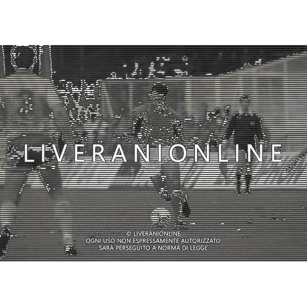 NAPOLI STADIO SAN PAOLO 14-11-1987 ITALIA SVEZIA- QUALIFICAZIONE EUROPEI NELLA FOTO LUIGI DE AGOSTINI AG ALDO LIVERANI SAS