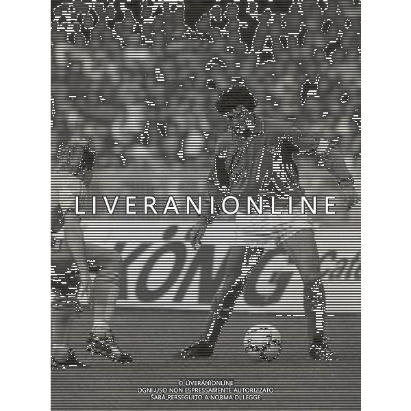 NAPOLI STADIO SAN PAOLO 14-11-1987 ITALIA SVEZIA- QUALIFICAZIONE EUROPEI NELLA FOTO ALESSANDRO ALTOBELLI AG ALDO LIVERANI SAS