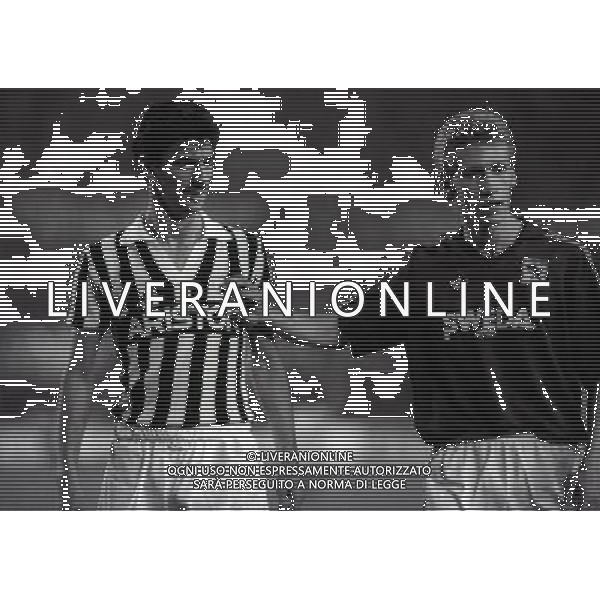 TORINO 23-05-1988 TORINO -JUVENTUS SPAREGGIO PER L\'ACCESO ALLA COPPA UEFA NELLA FOTO IAN RUSH E SILVANO BENEDETTI AG ALDO LIVERANI SAS