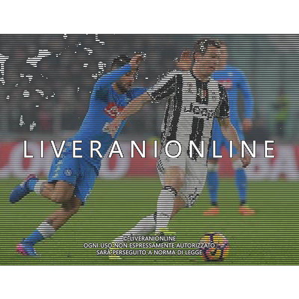 Coppa Italia TIM Cup 2016/2017 Semifinale Andata Torino - 28.02.2017 Juventus-Napoli Nella Foto:lichtsteiner e lorenzo insigne /Ph.Vitez-Ag. Aldo Liverani