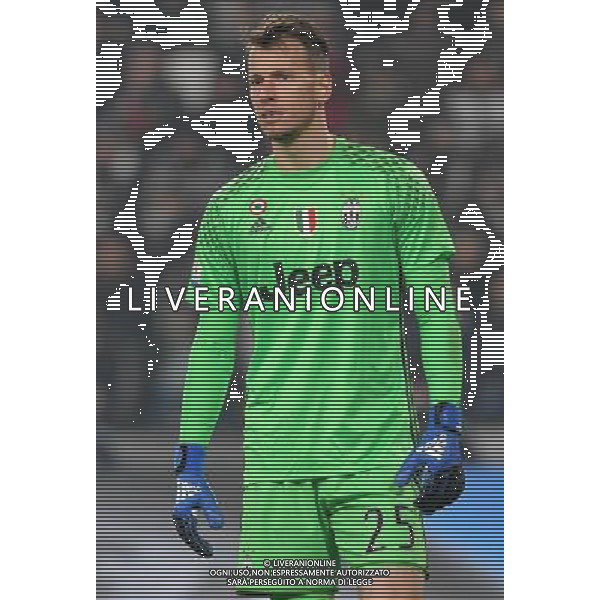 Coppa Italia TIM Cup 2016/2017 Semifinale Andata Torino - 28.02.2017 Juventus-Napoli Nella Foto:Neto Norberto /Ph.Vitez-Ag. Aldo Liverani