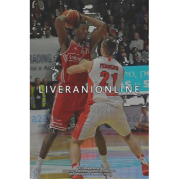 BASKET SERIE A1, OPENJOBMETIS VS CONSULTINVEST PESARO, PALA2A, VARESE, 12-03-2017, NELLA FOTO: JONES JARROD FOTO ADRIANO IEMMI-AG ALDO LIVERANI SAS