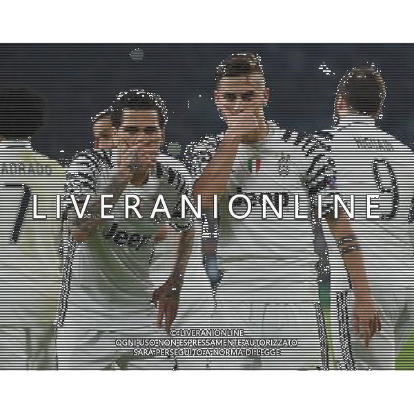 UEFA Champions League 2016/2017 Ottavi di Finale Ritorno Torino - 14.03.2017 Juventus-Porto Nella Foto:dybala esulta con dani alves /Ph.Vitez-Ag. Aldo Liverani