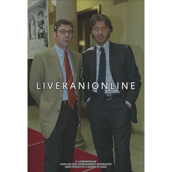 MILANO 29/3/2005 VIA SAN PAOLO, 12 PRESENTAZIONE DEL LIBRO DI FRANCESCO GIORGINO: -DIETRO LE NOTIZIE- NELLA FOTO LUCA VOLONTE\' E FRANCESCO GIORGINO FOTO ROMANO/AG ALDO LIVERANI