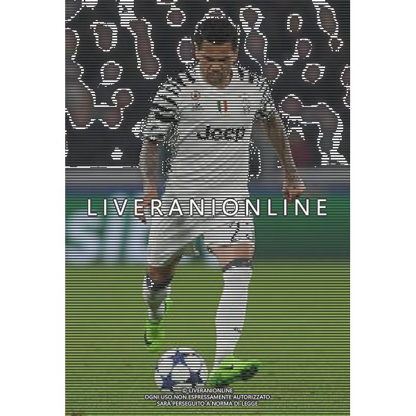 UEFA Champions League 2016/2017 Ottavi di Finale Ritorno Torino - 14.03.2017 Juventus-Porto Nella Foto:Dani Alves /Ph.Vitez-Ag. Aldo Liverani