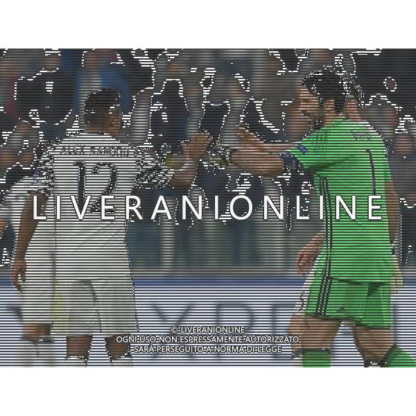 UEFA Champions League 2016/2017 Ottavi di Finale Ritorno Torino - 14.03.2017 Juventus-Porto Nella Foto:Buffon Gianluigi - Alex Sandro /Ph.Vitez-Ag. Aldo Liverani