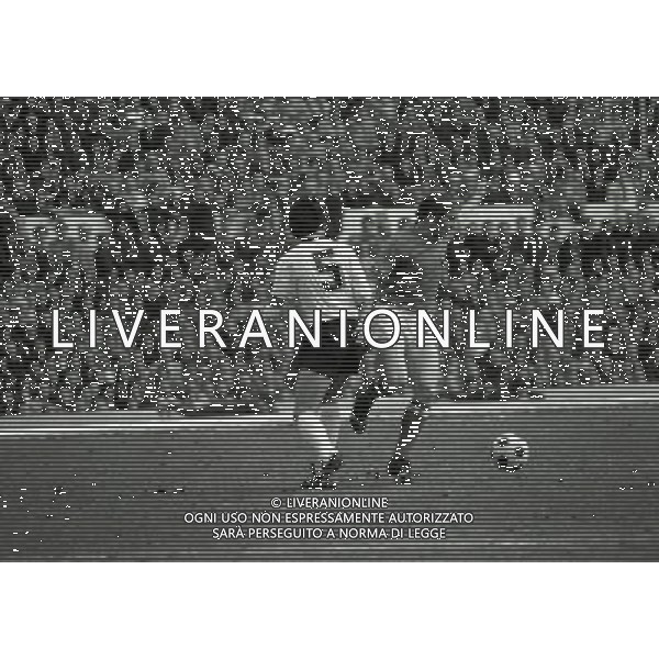 ROMA STADIO OLIMPICO 26-02-1974-AMICHEVOLE ITALIA GERMANIA OVEST NELLA FOTO ROMEO BENETTI AG ALDO LIVERANI SAS