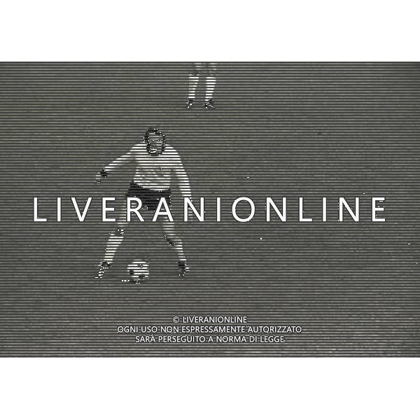 ROMA STADIO OLIMPICO 26-02-1974-AMICHEVOLE ITALIA GERMANIA OVEST NELLA FOTO GUNTER NETZER AG ALDO LIVERANI SAS