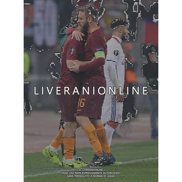 UEFA Europa League 2016/2017 Ottavi di Finale Ritorno Roma - 16.03.2017 Roma-Olympique Lyon Nella Foto: daniele de rossi e francesco totti sostituzione /Ph.Vitez-Ag. Aldo Liverani