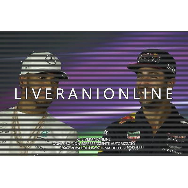 (L to R): Lewis Hamilton (GBR) Mercedes AMG F1 with Daniel Ricciardo (AUS) Red Bull Racing in the FIA Press Conference. 23.03.2017. Formula 1 World Championship, Rd 1, Australian Grand Prix, Albert Park, Melbourne, Australia, Preparation Day. AG ALDO LIVERANI SAS ONLY ITALY