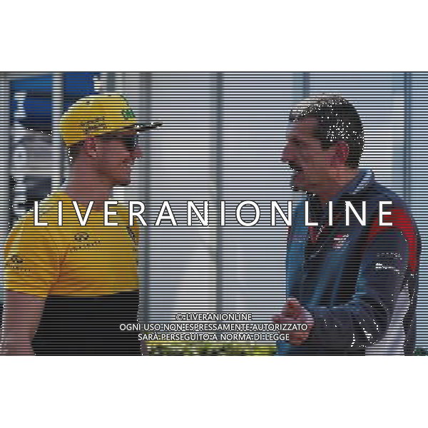 (L to R): Nico Hulkenberg (GER) Renault Sport F1 Team with Guenther Steiner (ITA) Haas F1 Team Prinicipal. 23.03.2017. Formula 1 World Championship, Rd 1, Australian Grand Prix, Albert Park, Melbourne, Australia, Preparation Day. AG ALDO LIVERANI SAS ONLY ITALY