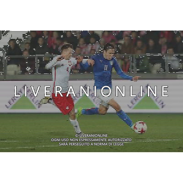 KRAKOW 23.03.2017 SPORT PILKA NOZNA MIEDZYNARODOWY MECZ TOWARZYSKI POLSKA U21 - WLOCHY U21 NZ. TOMASZ KEDZIORA (POL) FEDERICO CHIESA (ITA) FOT. MICHAL CHWIEDUK / FOKUSMEDIA / NEWSPIX.PL KRAKOW 23.03.2017 SPORT FOOTBALL INTERNATIONAL FRIENDLY MATCH POLAND U21 - ITALY U21 FOT. MICHAL CHWIEDUK / FOKUSMEDIA / NEWSPIX.PL --- Newspix.pl / AGENZIA ALDO LIVERANI SAS - ITALY ONLY EDITORIAL USE ONLY