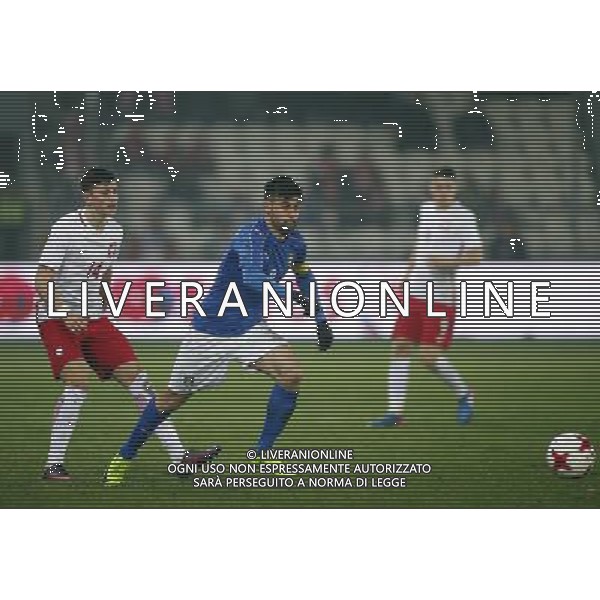KRAKOW STADION CRACOVII 23.03.2017 MECZ TOWARZYSKI U-21 PILKA NOZNA POLSKA (BIALO-CZERWONE) - WLOCHY (niebiesko-biale) NZ Dawid Kownacki , Marco Benassi . FOT TOMASZ WANTULA / NEWSPIX.PL KRAKOW 23.03.2017 FOOTBALL MEN\'S UNDER 21 FRIENDLY GAME POLAND - ITALY TOMASZ WANTULA / NEWSPIX.PL --- Newspix.pl / AGENZIA ALDO LIVERANI SAS - ITALY ONLY EDITORIAL USE ONLY