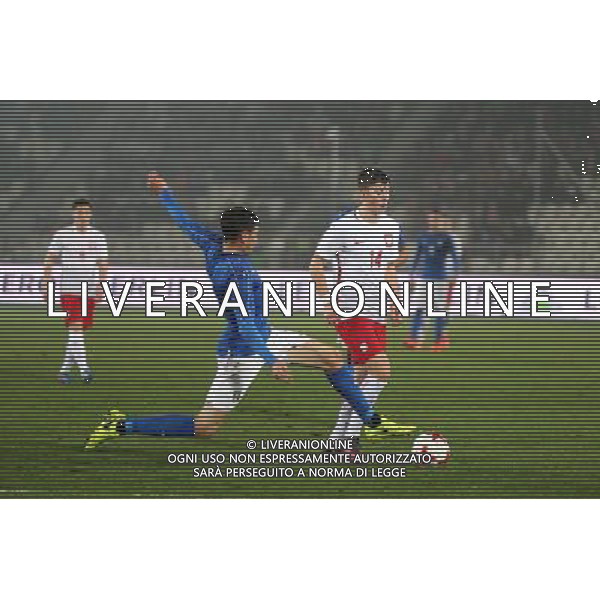 KRAKOW 23.03.2017 MECZ TOWARZYSKI U-21: POLSKA - WLOCHY --- INTERNATIONAL FRIENDLY FOOTBALL MATCH U21 IN CRACOW: POLAND - ITALY ALEX FERRARI DAWID KOWNACKI FOT. PIOTR KUCZA/FOTOPYK / NEWSPIX.PL --- Newspix.pl / AGENZIA ALDO LIVERANI SAS - ITALY ONLY EDITORIAL USE ONLY