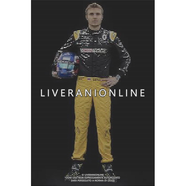 Sergey Sirotkin (RUS) Renault Sport F1 Team Third Driver. 23.03.2017. Formula 1 World Championship, Rd 1, Australian Grand Prix, Albert Park, Melbourne, Australia, Preparation Day. ONLY ITALY AG ALDO LIVERANI SAS