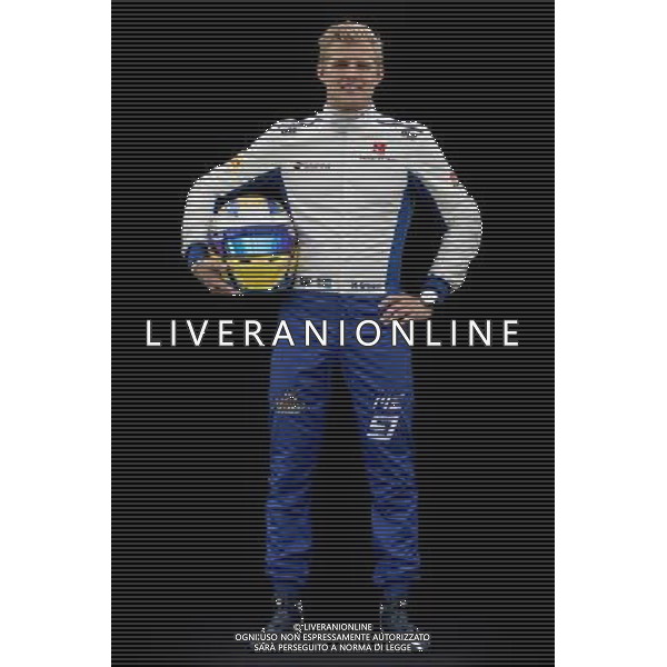 Marcus Ericsson (SWE) Sauber F1 Team. 23.03.2017. Formula 1 World Championship, Rd 1, Australian Grand Prix, Albert Park, Melbourne, Australia, Preparation Day. ONLY ITALY AG ALDO LIVERANI SAS