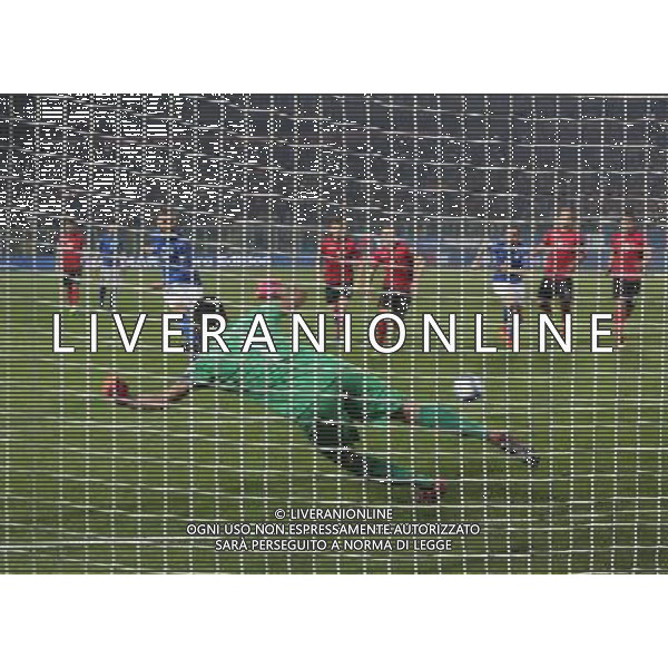 Italia - Albania, partita gruppo G di qualificazione ai Mondiali di calcio di Russia 2018 al \'Renzo Barbera\' di Palermo 24 marzo 2017 nella foto il gol su rigore di daniele de rossi del 1-0 ©SERGI / AGENZIA ALDO LIVERANI SAS