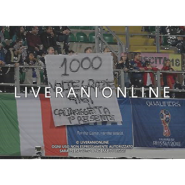 Italia - Albania, partita gruppo G di qualificazione ai Mondiali di calcio di Russia 2018 al \'Renzo Barbera\' di Palermo 24 marzo 2017 nella foto striscione dei tifosi per buffon ©SERGI / AGENZIA ALDO LIVERANI SAS