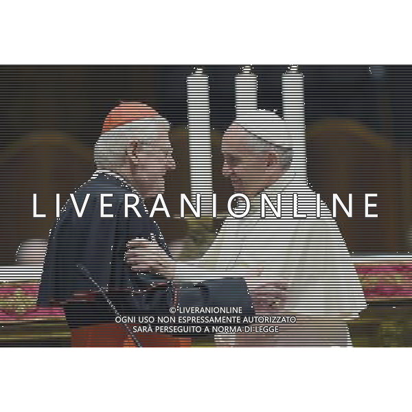 Visita Pastorale di sua Santita\' Papa Francesco a Milano Milano - 25.03.2017 Nella Foto:Sua Santita\' Papa Francesco nel Duomo di Milano con il Cardinale Angelo Scola /Ph.Vitez-Ag. Aldo Liverani