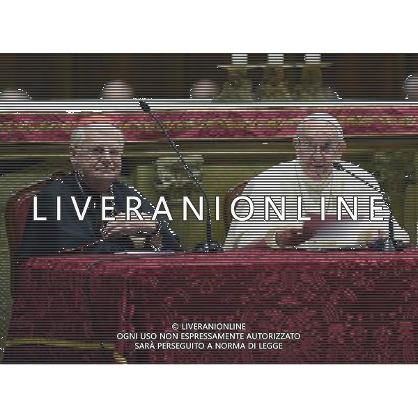 Visita Pastorale di sua Santita\' Papa Francesco a Milano Milano - 25.03.2017 Nella Foto:Santita\' Papa Francesco nel Duomo di Milano con il Cardinale angelo Scola /Ph.Vitez-Ag. Aldo Liverani