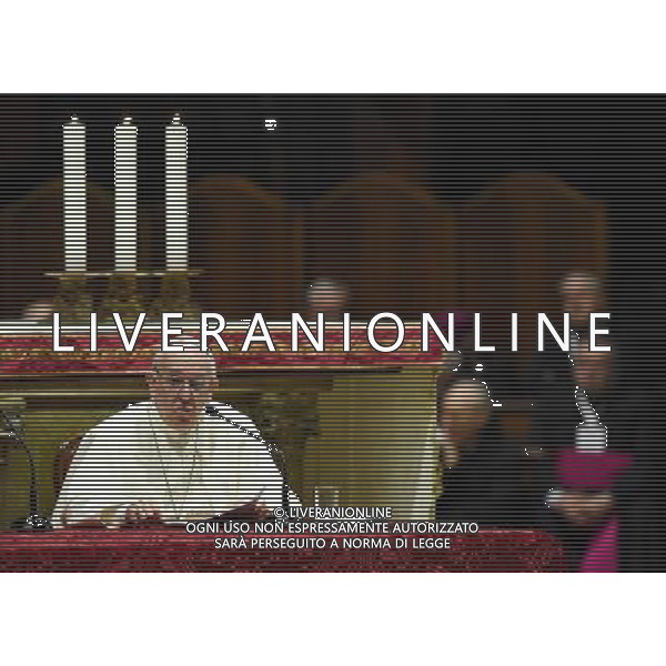 Visita Pastorale di sua Santita\' Papa Francesco a Milano Milano - 25.03.2017 Nella Foto:Santita\' Papa Francesco nel Duomo di Milano /Ph.Vitez-Ag. Aldo Liverani