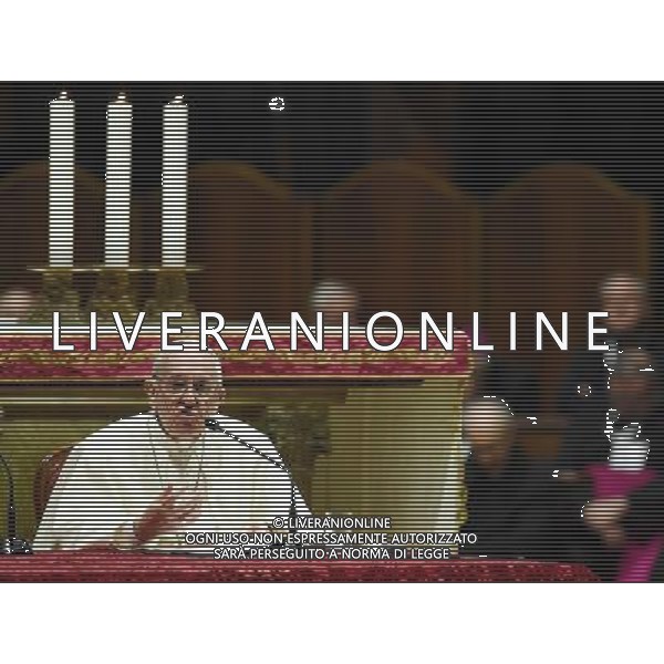 Visita Pastorale di sua Santita\' Papa Francesco a Milano Milano - 25.03.2017 Nella Foto:Santita\' Papa Francesco nel Duomo di Milano /Ph.Vitez-Ag. Aldo Liverani