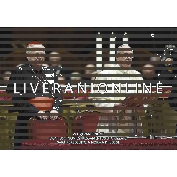 Visita Pastorale di sua Santita\' Papa Francesco a Milano Milano - 25.03.2017 Nella Foto:Santita\' Papa Francesco nel Duomo di Milano con il Cardinale angelo Scola /Ph.Vitez-Ag. Aldo Liverani