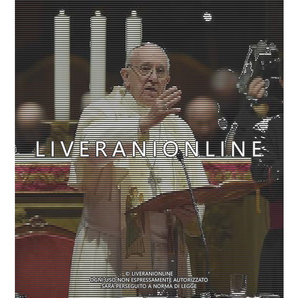 Visita Pastorale di sua Santita\' Papa Francesco a Milano Milano - 25.03.2017 Nella Foto:Santita\' Papa Francesco nel Duomo di Milano /Ph.Vitez-Ag. Aldo Liverani
