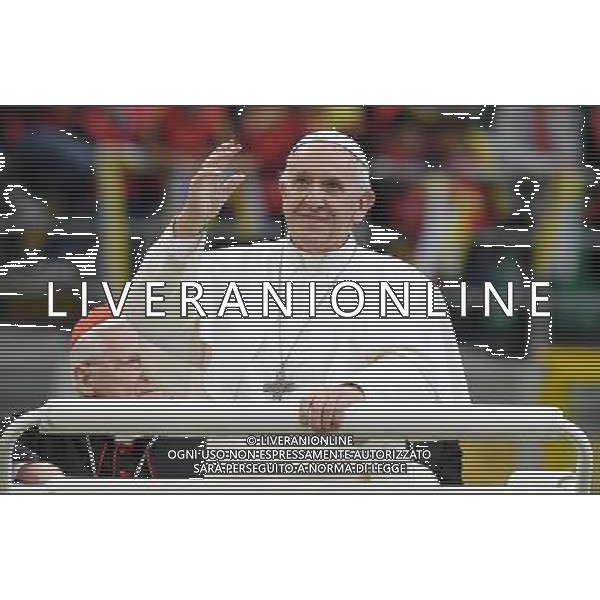 Visita Pastorale di sua Santita\' Papa Francesco a Milano Milano - 25.03.2017 Nella Foto:sua Santitaâ€™ Papa Francesco incontra i cresimandi allo stadio San Siro di Milano /Ph.Vitez-Ag. Aldo Liverani