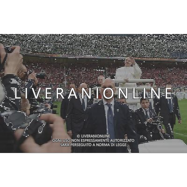 Visita Pastorale di sua Santita\' Papa Francesco a Milano Milano - 25.03.2017 Nella Foto:sua Santitaâ€™ Papa Francesco incontra i cresimandi allo stadio San Siro di Milano /Ph.Vitez-Ag. Aldo Liverani