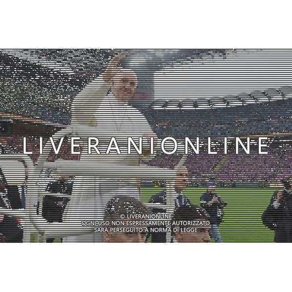 Visita Pastorale di sua Santita\' Papa Francesco a Milano Milano - 25.03.2017 Nella Foto:sua Santitaâ€™ Papa Francesco incontra i cresimandi allo stadio San Siro di Milano /Ph.Vitez-Ag. Aldo Liverani