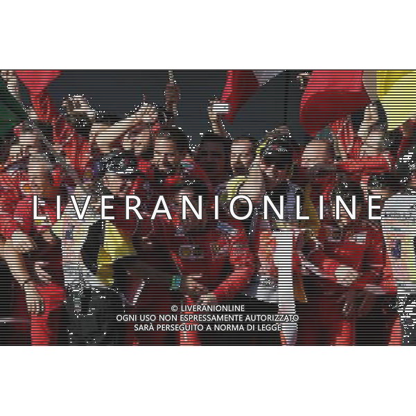 Ferrari celebrate in parc ferme. 26.03.2017. Formula 1 World Championship, Rd 1, Australian Grand Prix, Albert Park, Melbourne, Australia, Race Day. ONLY ITALY AG ALDO LIVERANI SAS