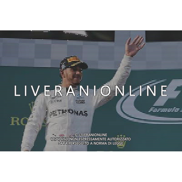 Lewis Hamilton (GBR) Mercedes AMG F1 celebrates his second position on the podium. 26.03.2017. Formula 1 World Championship, Rd 1, Australian Grand Prix, Albert Park, Melbourne, Australia, Race Day. ONLY ITALY AG ALDO LIVERANI SAS