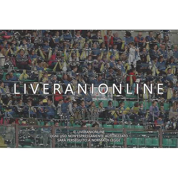 Milano ( MI ) 25/03/2017 Stadio San Siro il Papa incontra i cresimandi e cresimati Nella foto: I fedeli PH Lauro Montagnini / AGENZIA ALDO LIVERANI SAS Visita Pastorale di sua Santita\' Papa Francesco a Milano che incontra i cresimandi allo stadio San Siro 25.03.2017