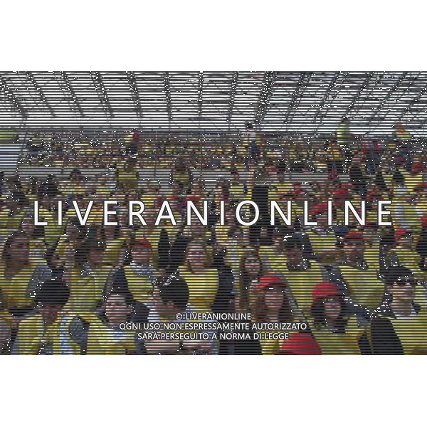 Milano ( MI ) 25/03/2017 Stadio San Siro il Papa incontra i cresimandi e cresimati Nella foto: I fedeli PH Lauro Montagnini / AGENZIA ALDO LIVERANI SAS Visita Pastorale di sua Santita\' Papa Francesco a Milano che incontra i cresimandi allo stadio San Siro 25.03.2017