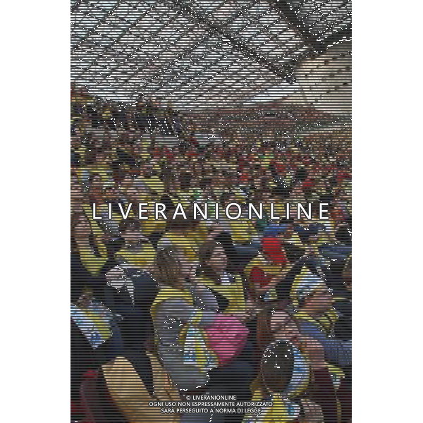 Milano ( MI ) 25/03/2017 Stadio San Siro il Papa incontra i cresimandi e cresimati Nella foto: I fedeli PH Lauro Montagnini / AGENZIA ALDO LIVERANI SAS Visita Pastorale di sua Santita\' Papa Francesco a Milano che incontra i cresimandi allo stadio San Siro 25.03.2017