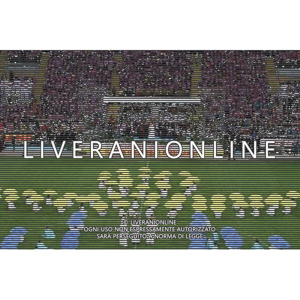 Milano ( MI ) 25/03/2017 Stadio San Siro il Papa incontra i cresimandi e cresimati Nella foto: Lettura della Bibbia PH Lauro Montagnini / AGENZIA ALDO LIVERANI SAS Visita Pastorale di sua Santita\' Papa Francesco a Milano che incontra i cresimandi allo stadio San Siro 25.03.2017