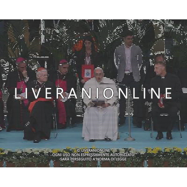 Milano ( MI ) 25/03/2017 Stadio San Siro il Papa incontra i cresimandi e cresimati Nella foto: Papa Francesco PH Lauro Montagnini / AGENZIA ALDO LIVERANI SAS Visita Pastorale di sua Santita\' Papa Francesco a Milano che incontra i cresimandi allo stadio San Siro 25.03.2017