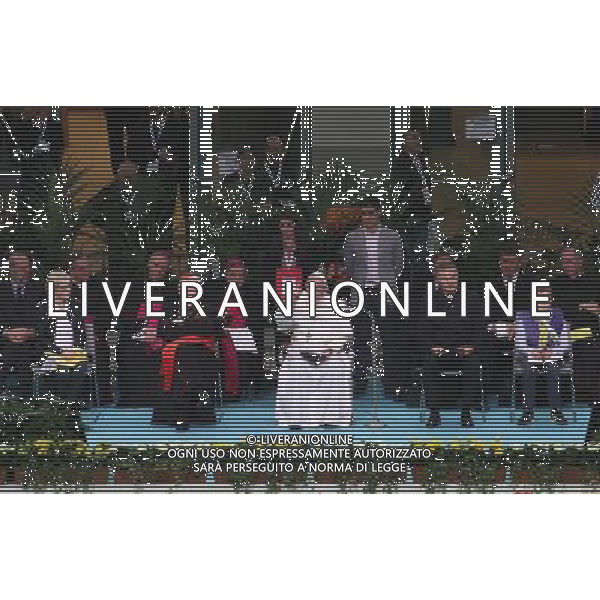 Milano ( MI ) 25/03/2017 Stadio San Siro il Papa incontra i cresimandi e cresimati Nella foto: Papa Francesco PH Lauro Montagnini / AGENZIA ALDO LIVERANI SAS Visita Pastorale di sua Santita\' Papa Francesco a Milano che incontra i cresimandi allo stadio San Siro 25.03.2017