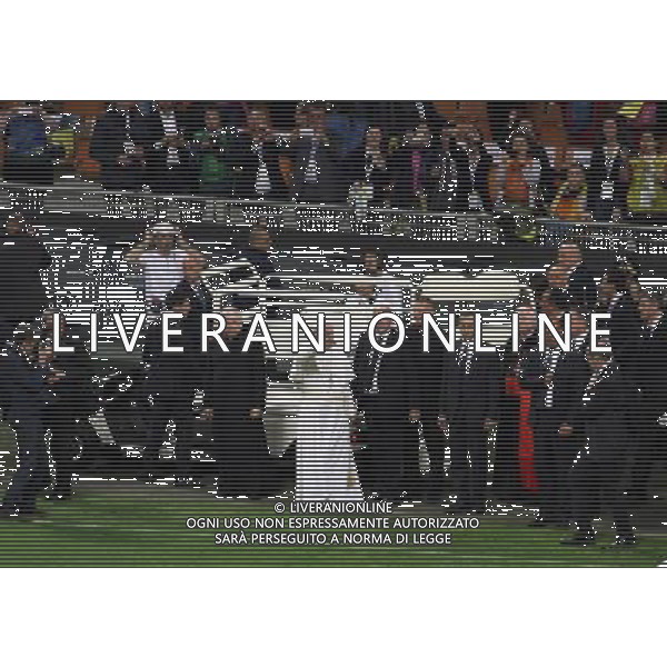 Milano ( MI ) 25/03/2017 Stadio San Siro il Papa incontra i cresimandi e cresimati Nella foto: Papa Francesco PH Lauro Montagnini / AGENZIA ALDO LIVERANI SAS Visita Pastorale di sua Santita\' Papa Francesco a Milano che incontra i cresimandi allo stadio San Siro 25.03.2017