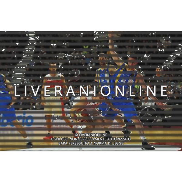VARESE,BASKET,PALA2A,CAMPIONATO DI BASKET A1,OPENJOBMETIS VARESE VS BETALAND CAPO D\'ORLANDO,26-03-2017, NELLA FOTO: BULLERI MASSIMO Â© IEMMI / AGENZIA ALDO LIVERANI SAS